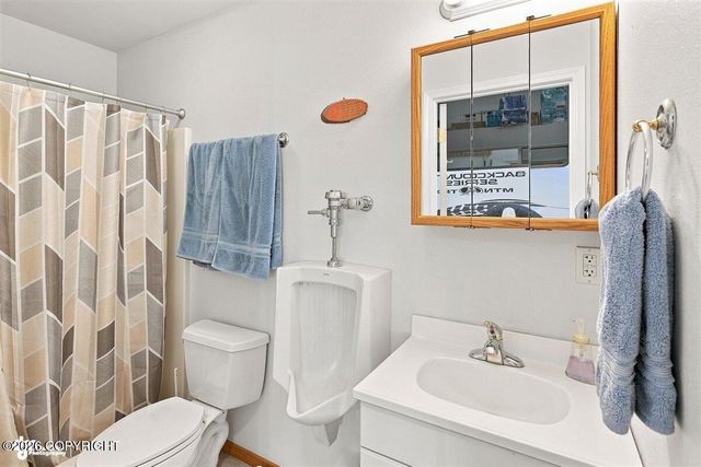2565 Watergate Way, Kenai, AK 99611