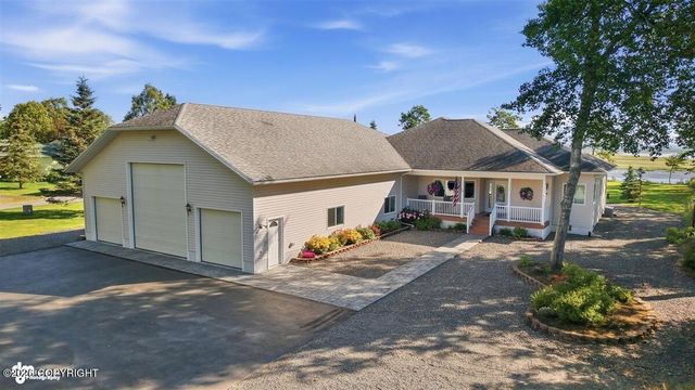2565 Watergate Way, Kenai, AK 99611