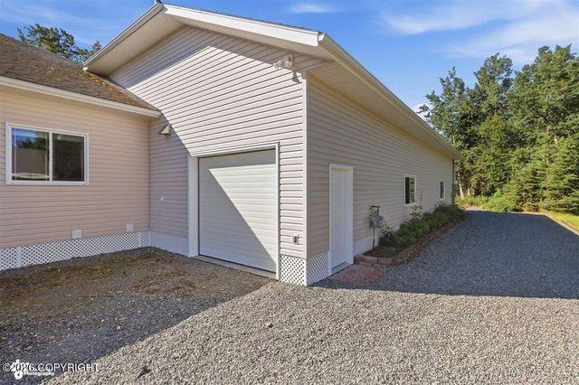2565 Watergate Way, Kenai, AK 99611