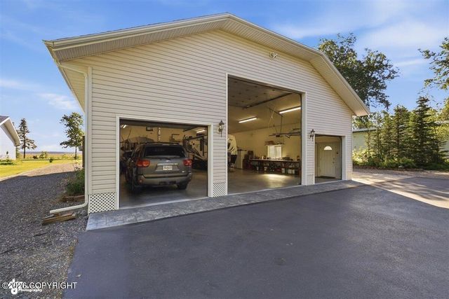 2565 Watergate Way, Kenai, AK 99611