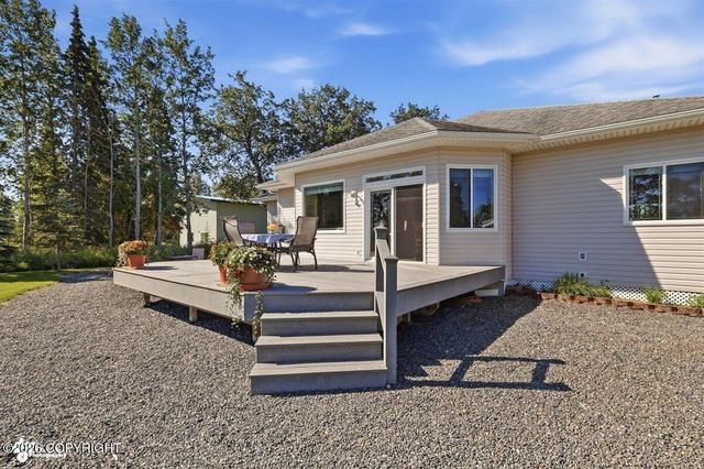 2565 Watergate Way, Kenai, AK 99611