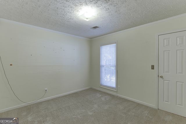 6078 Portsmouth Drive, Flowery Branch, GA 30542