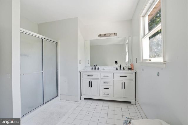750 FORD AVE, Langhorne, PA 19047