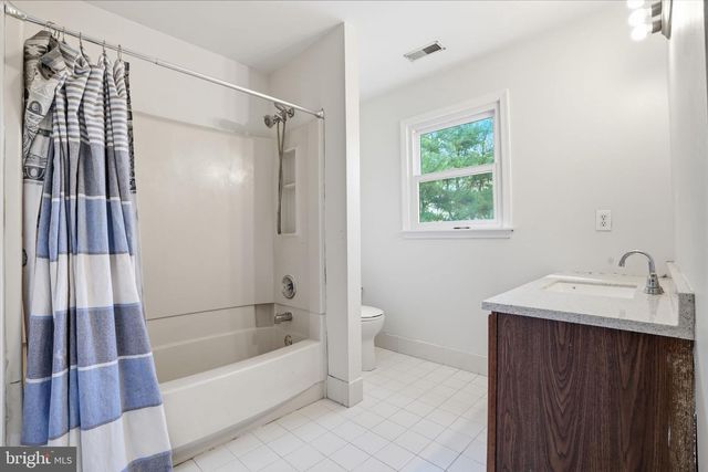 750 FORD AVE, Langhorne, PA 19047