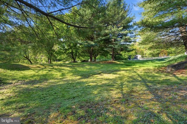 750 FORD AVE, Langhorne, PA 19047