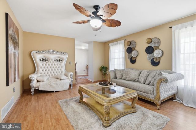 750 FORD AVE, Langhorne, PA 19047