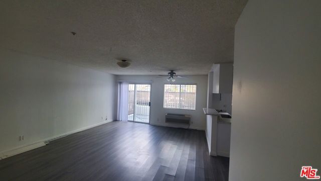 982 S New Hampshire Avenue 101, Los Angeles, CA 90006