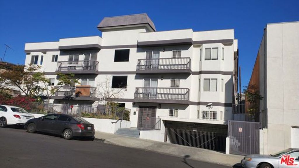 982 S New Hampshire Avenue 101, Los Angeles, CA 90006