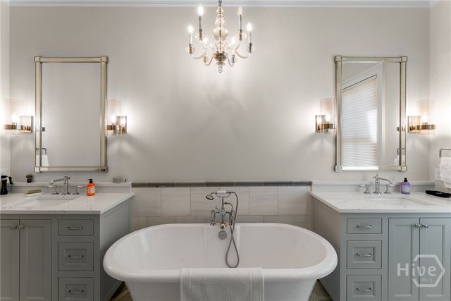 105 E Gordon Street, Savannah, GA 31401