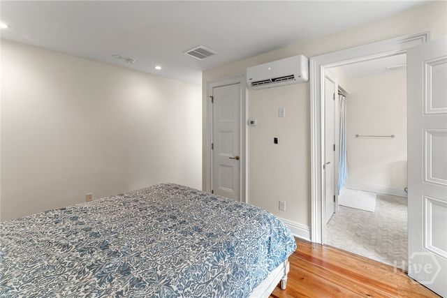 105 E Gordon Street, Savannah, GA 31401