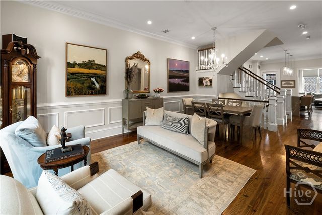 105 E Gordon Street, Savannah, GA 31401