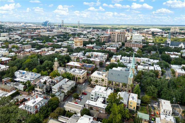 105 E Gordon Street, Savannah, GA 31401