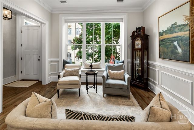 105 E Gordon Street, Savannah, GA 31401