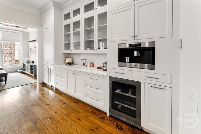 105 E Gordon Street, Savannah, GA 31401