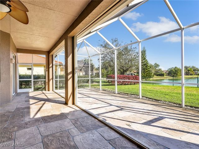 3262 Potomac CT, Naples, FL 34120