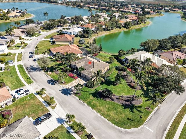 3262 Potomac CT, Naples, FL 34120