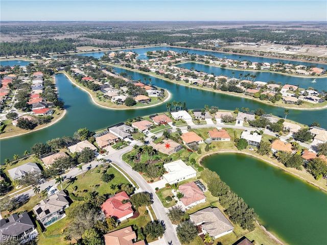 3262 Potomac CT, Naples, FL 34120