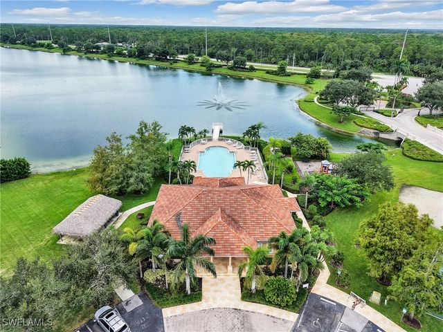 3262 Potomac CT, Naples, FL 34120