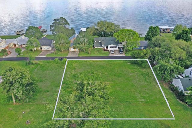 Lot 25 & 26 Lake Circle, Point Blank, TX 77364