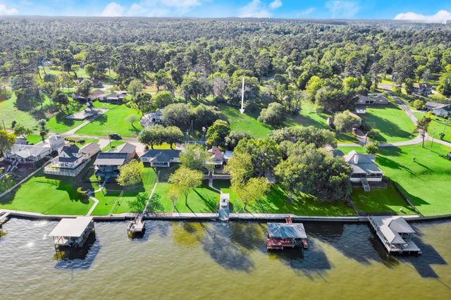 Lot 25 & 26 Lake Circle, Point Blank, TX 77364