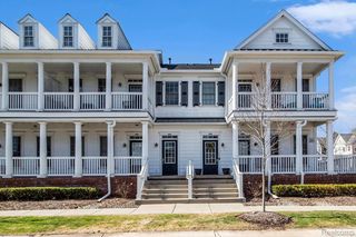 50197 Monroe Street 83, Canton Charter Township, MI 48188