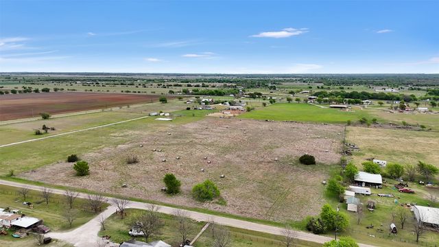 6123 Hill Court, Rio Vista, TX 76093