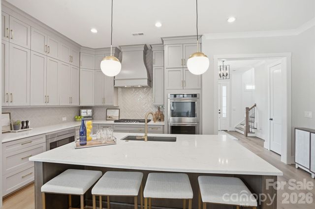 19028 Newburg Hill Road, Davidson, NC 28036
