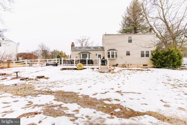 2732 VALLEY WOODS RD, Hatfield, PA 19440