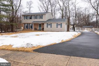 2732 VALLEY WOODS RD, Hatfield, PA 19440