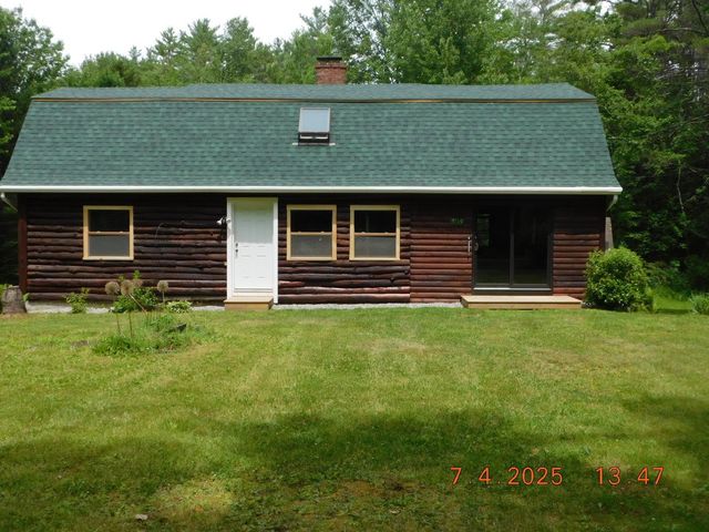 19 Bennett Road, Wolfeboro, NH 03894