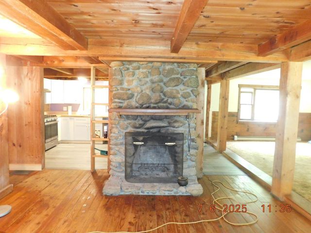 19 Bennett Road, Wolfeboro, NH 03894