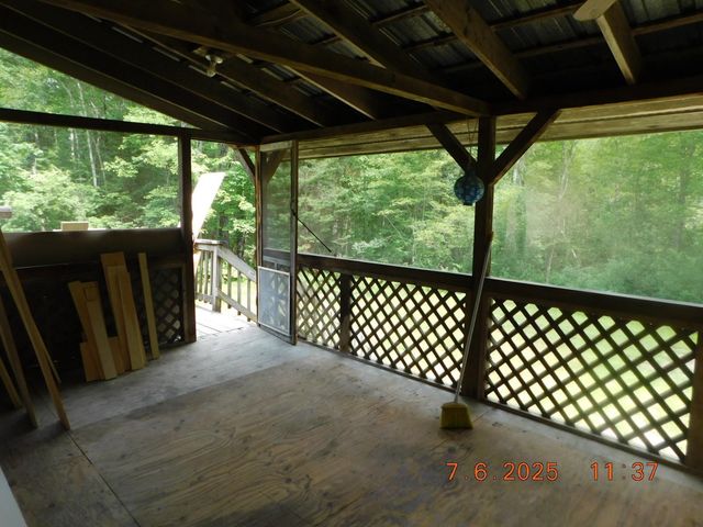 19 Bennett Road, Wolfeboro, NH 03894