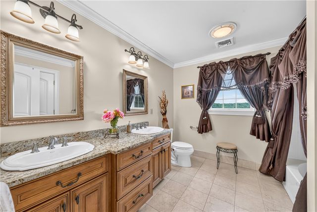 385 Scott Road, Cumberland, RI 02864