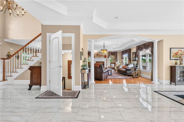 385 Scott Road, Cumberland, RI 02864