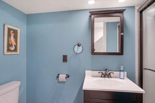 105 Katherine Drive Ne, City Of Grand Rapids, MI 49505