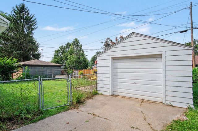 105 Katherine Drive Ne, City Of Grand Rapids, MI 49505