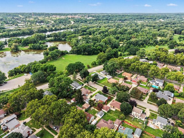 105 Katherine Drive Ne, City Of Grand Rapids, MI 49505