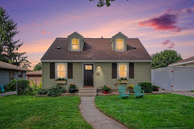 105 Katherine Drive Ne, City Of Grand Rapids, MI 49505