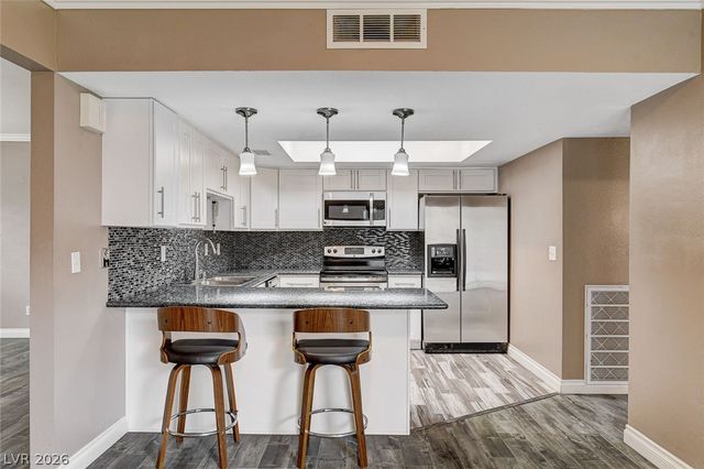 3768 Pilgrim Street, Las Vegas, NV 89121