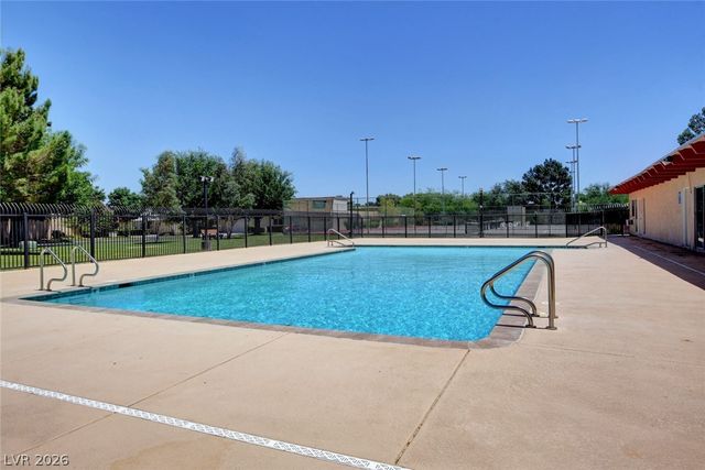 3768 Pilgrim Street, Las Vegas, NV 89121