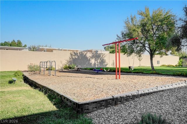 3768 Pilgrim Street, Las Vegas, NV 89121