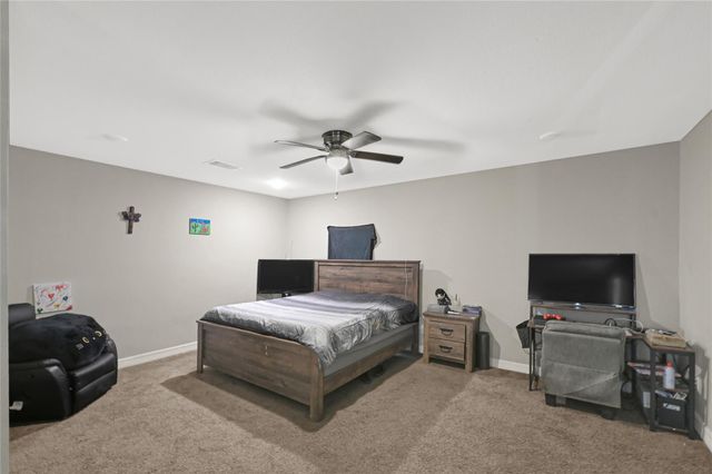 3018 Windy Royal Drive, Houston, TX 77045