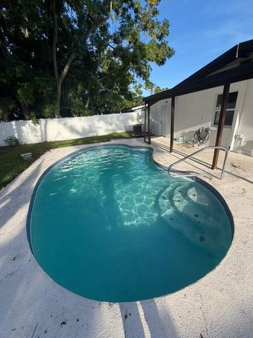 7732 LINARIA DRIVE, Orlando, FL 32822