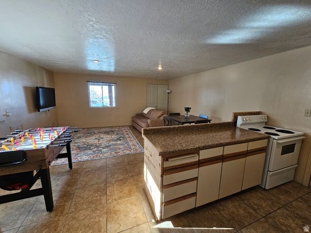11905 E 24560 N, Fairview, UT 84629