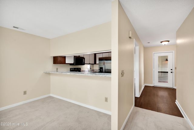 221 Inland Greens Circle, Wilmington, NC 28405