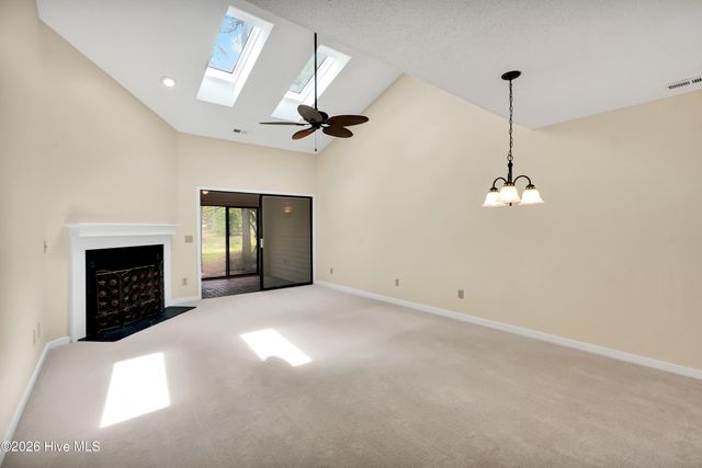 221 Inland Greens Circle, Wilmington, NC 28405