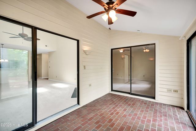 221 Inland Greens Circle, Wilmington, NC 28405