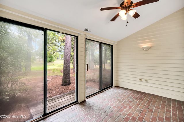 221 Inland Greens Circle, Wilmington, NC 28405