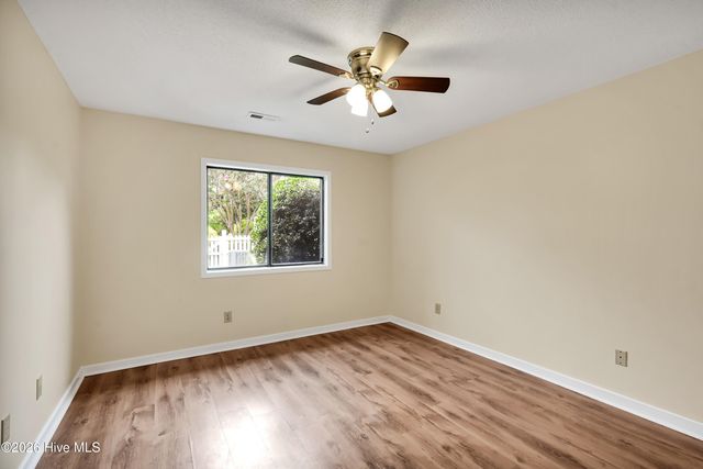 221 Inland Greens Circle, Wilmington, NC 28405