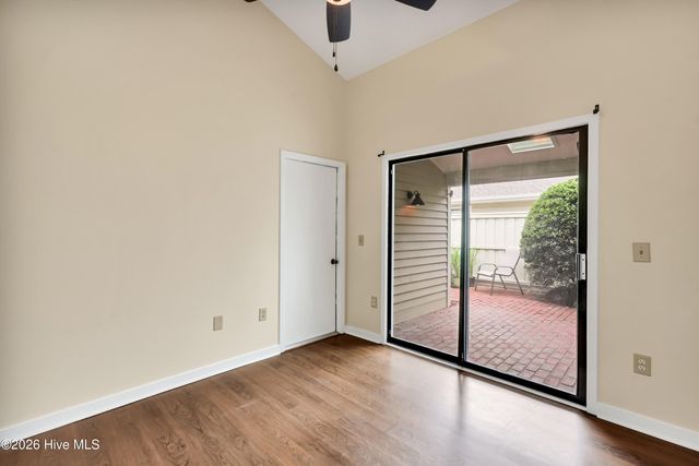 221 Inland Greens Circle, Wilmington, NC 28405